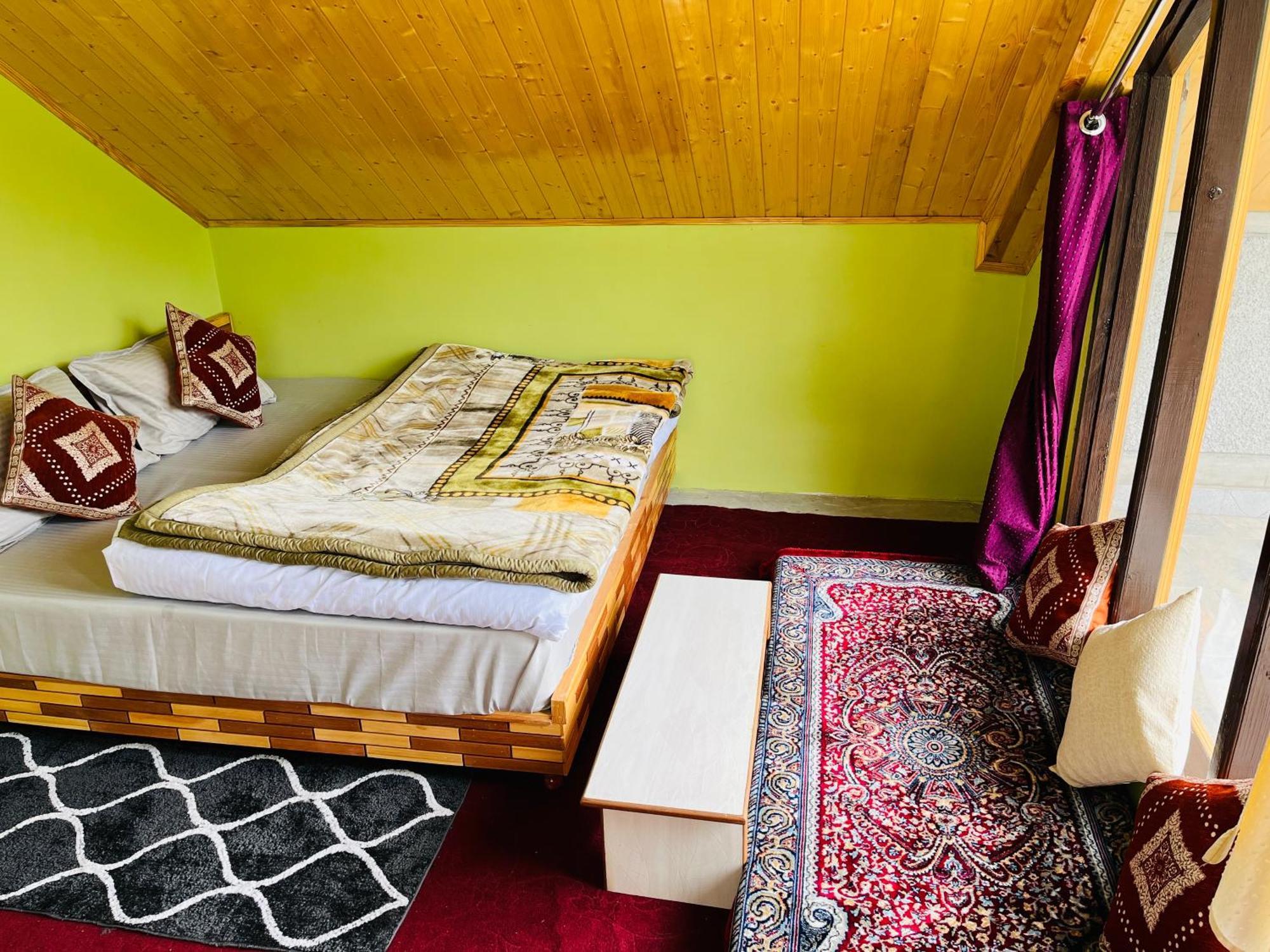 Amma Home Stay Keylong Kyelang Eksteriør bilde