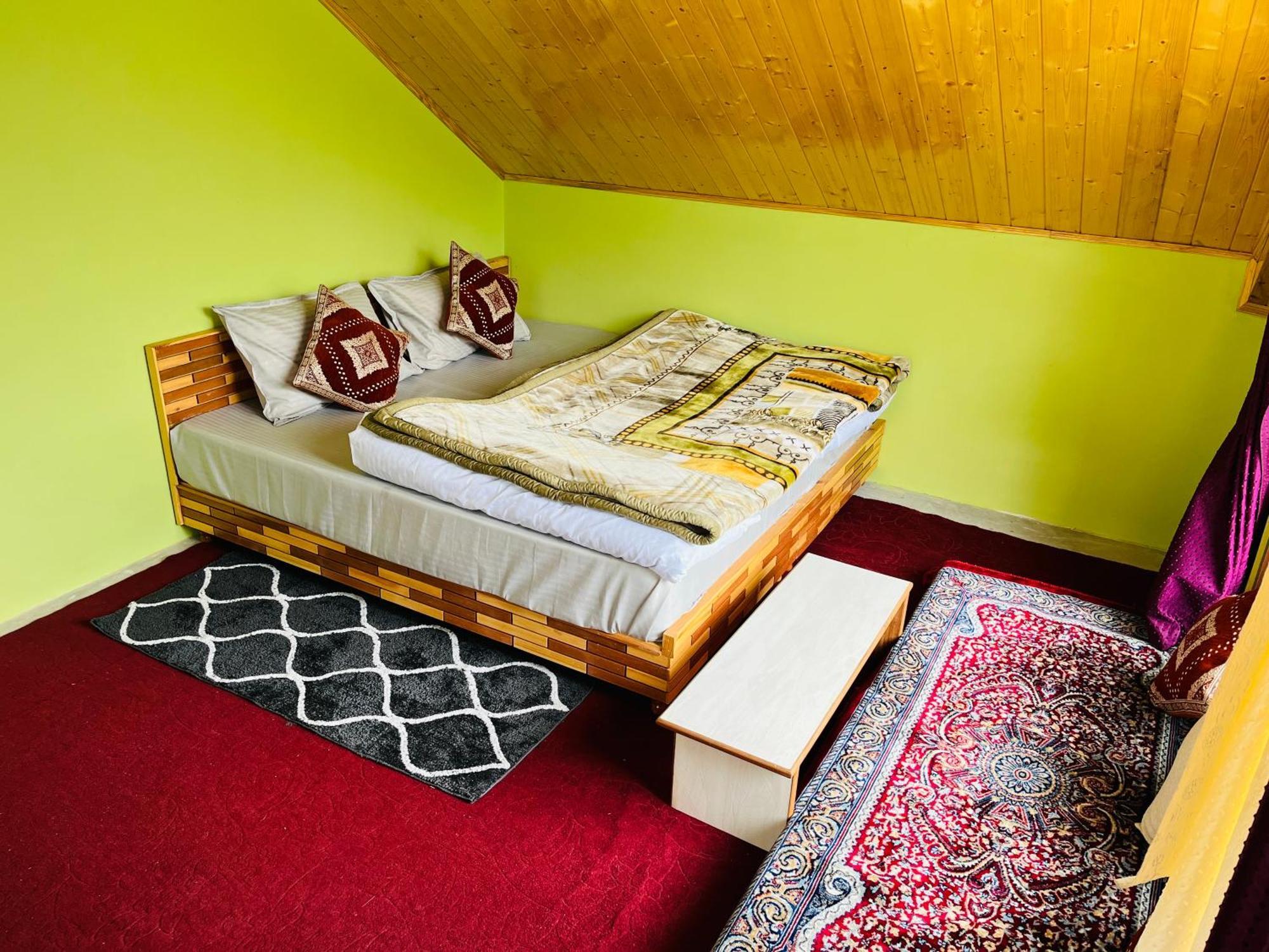 Amma Home Stay Keylong Kyelang Eksteriør bilde