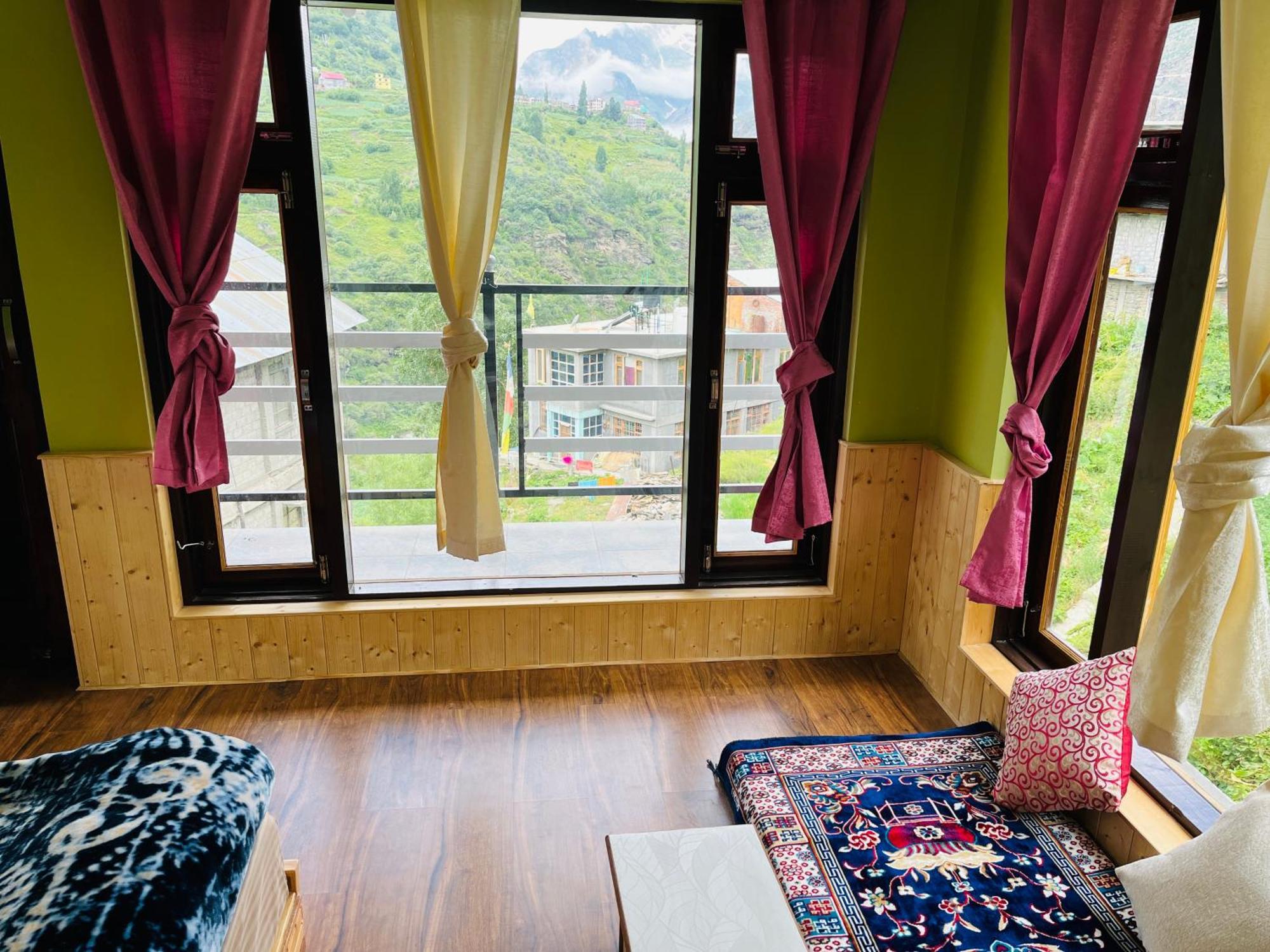 Amma Home Stay Keylong Kyelang Eksteriør bilde