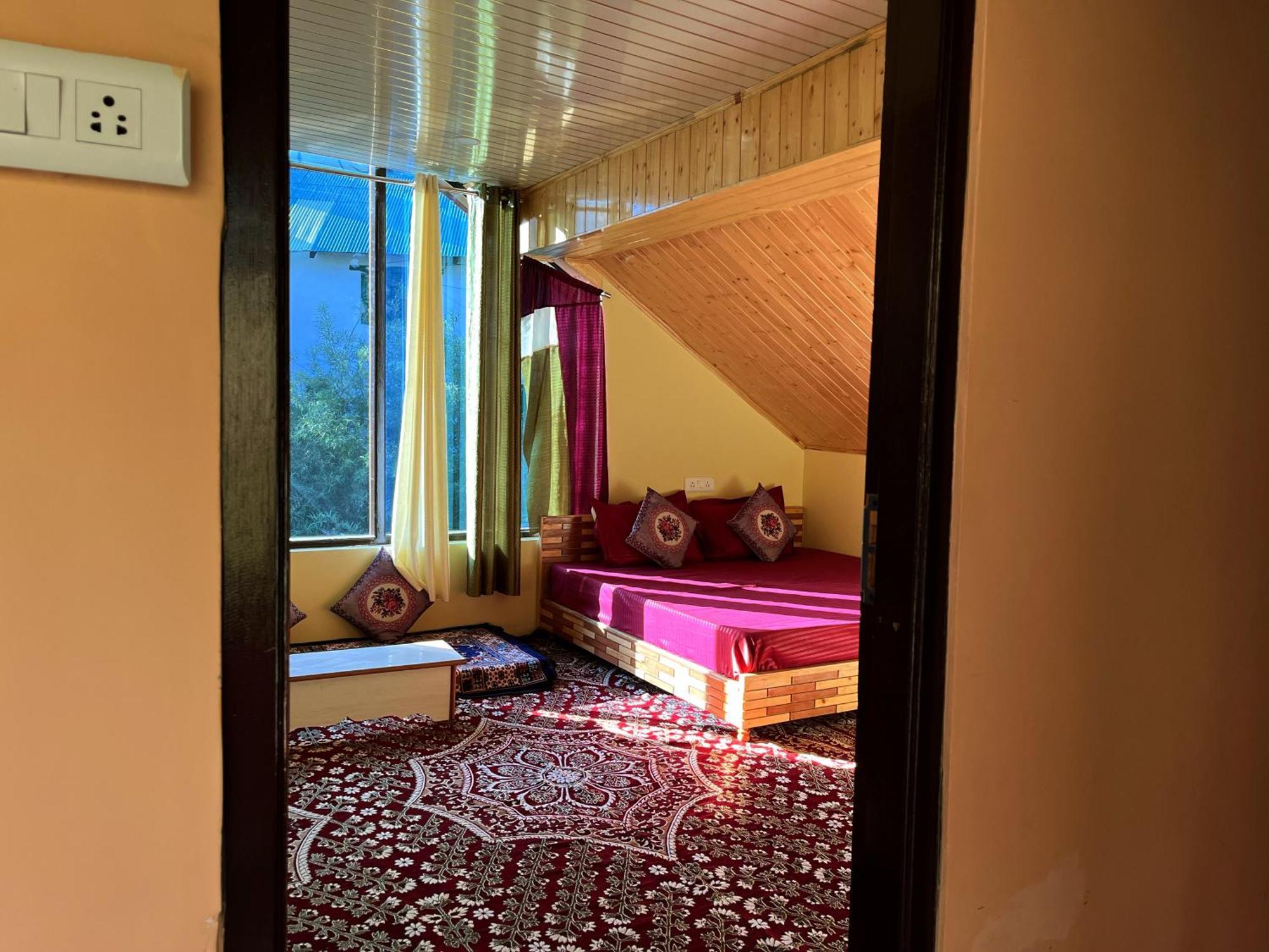 Amma Home Stay Keylong Kyelang Eksteriør bilde